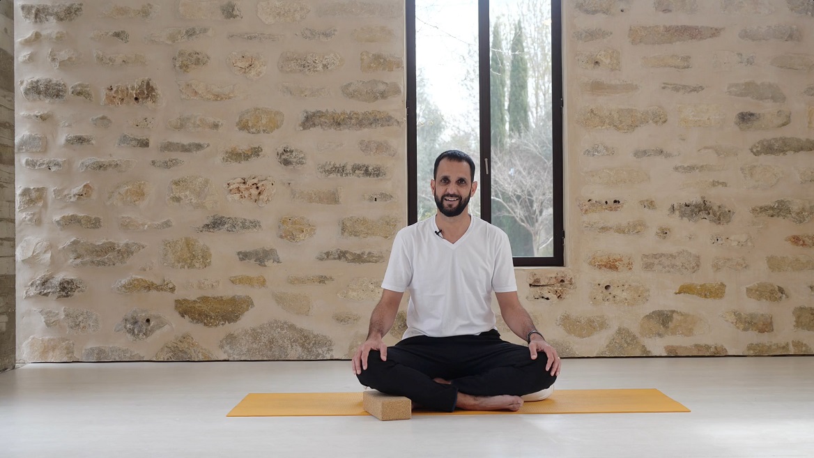 יוגה להפגת מתחים- הדרכה לסדרה